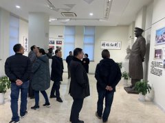 岁末严冬，，，，，两地向导考察南宫NG28集团